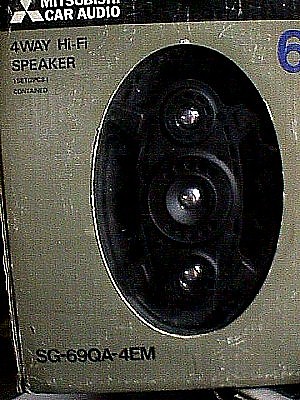 Mitsubishi Speaker SG 690A-4EM.JPG (62237 bytes)